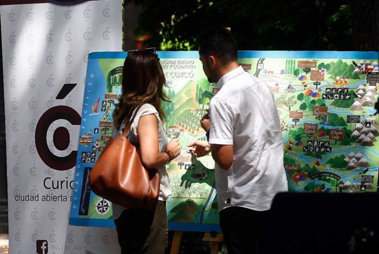 Este lunes comienza Expo Turismo de Curicó en pérgola de la Plaza de